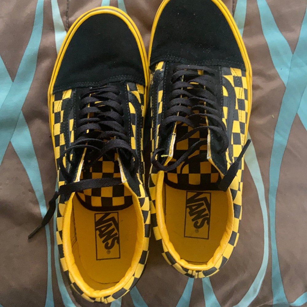 Vans got marks on sides